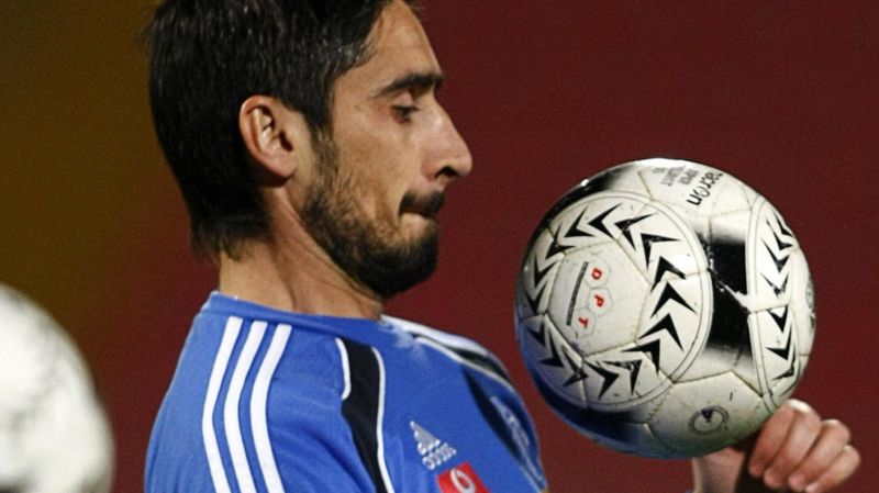 Ông từng khoác áo Panathinaikos và AEK Athens, ghi nhiều bàn thắng quan trọng